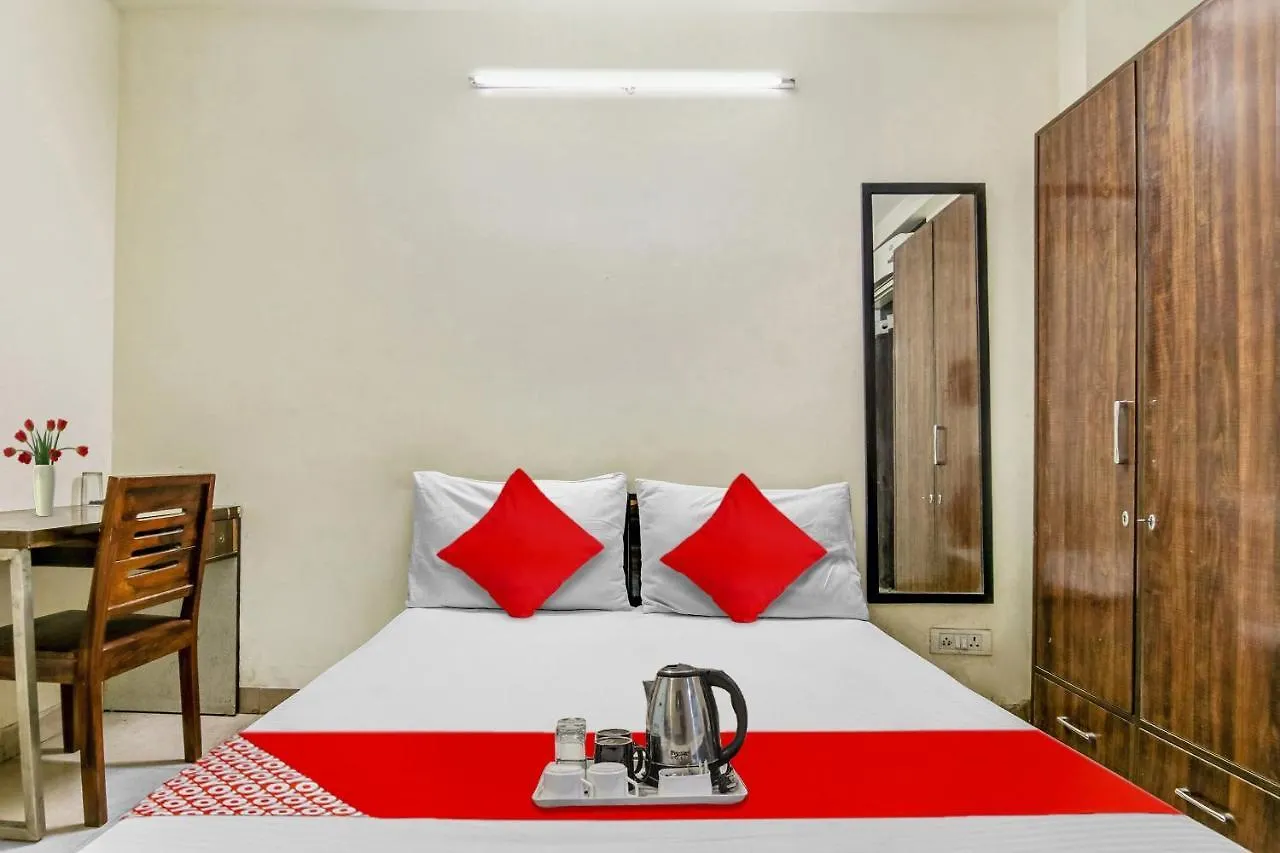 *** Hotel Hotal O Em Home Stay India
