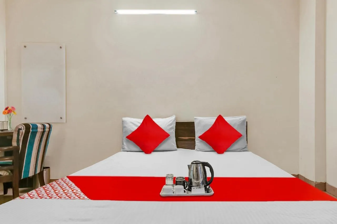 *** Hotel Hotal O Em Home Stay India