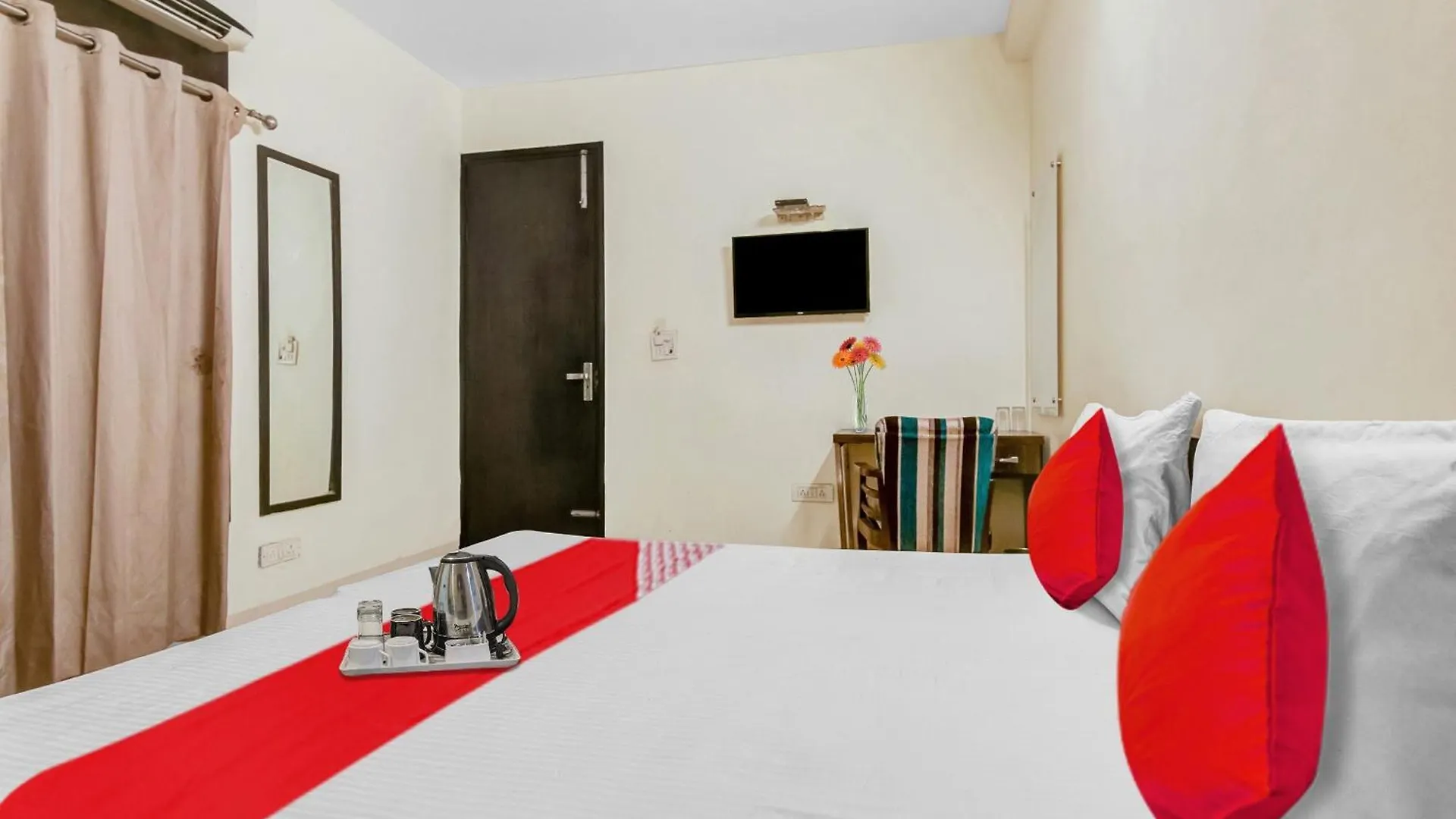Hotal O Em Home Stay Delhi (National Capital Territory of India)